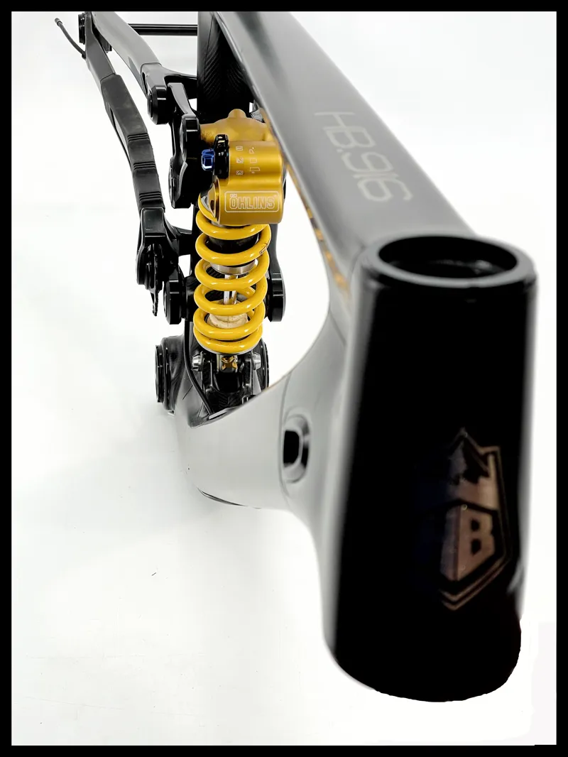 Hope 916 Enduro MTB Carbon frame and shock Size H4 Approved Used-2